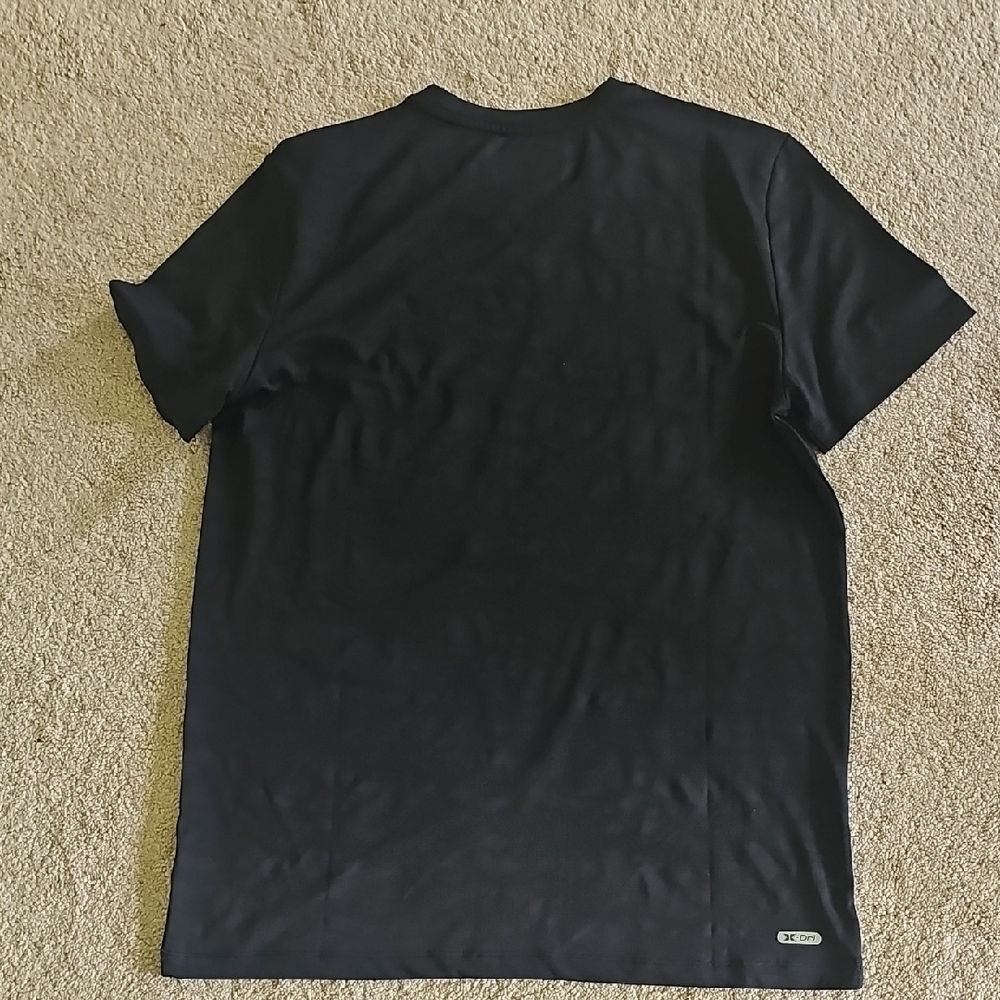 Reebok Black Short Sleeve Men's Tee - Picture 2 of 6